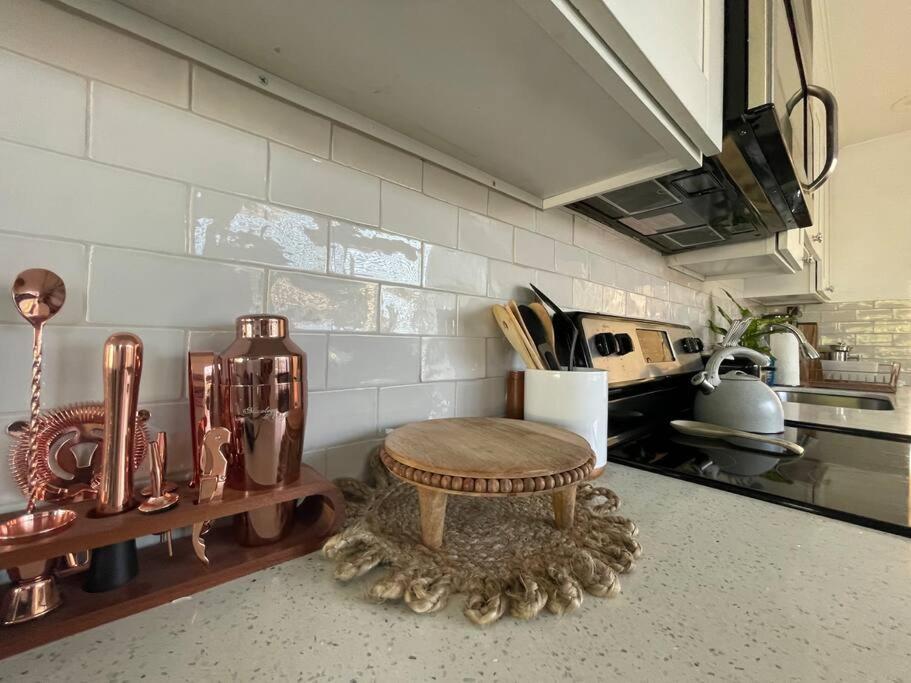 Jungle Cottage With Luxury Pool, Hot Tub And More! レイク・ワース エクステリア 写真
