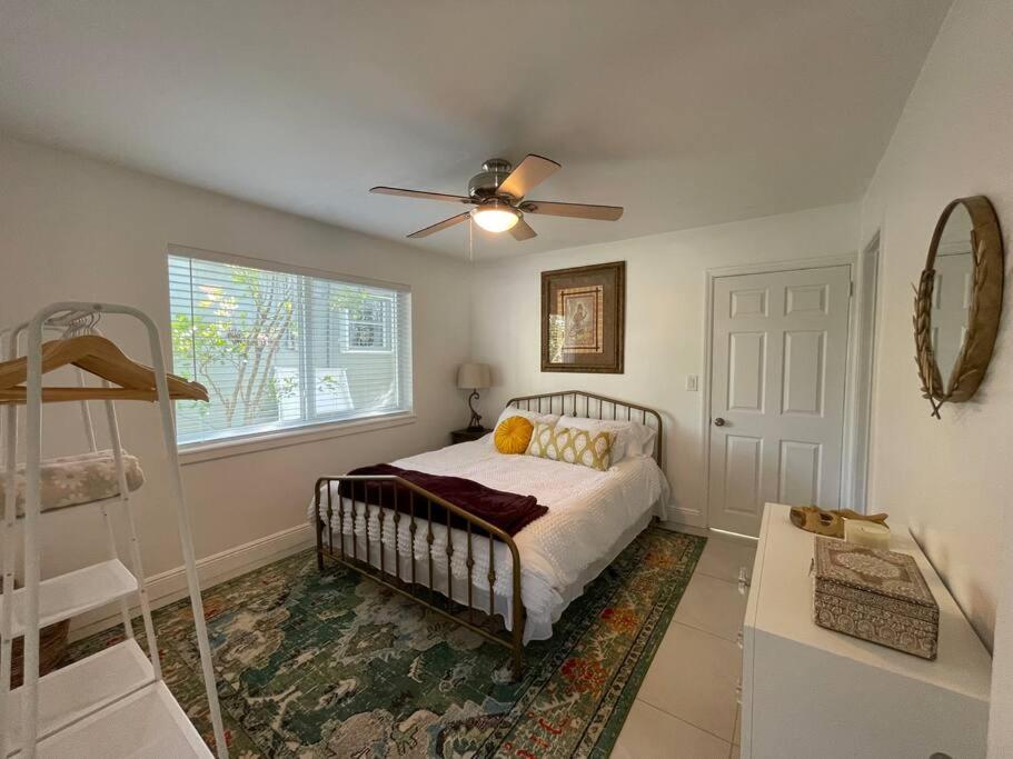Jungle Cottage With Luxury Pool, Hot Tub And More! レイク・ワース エクステリア 写真