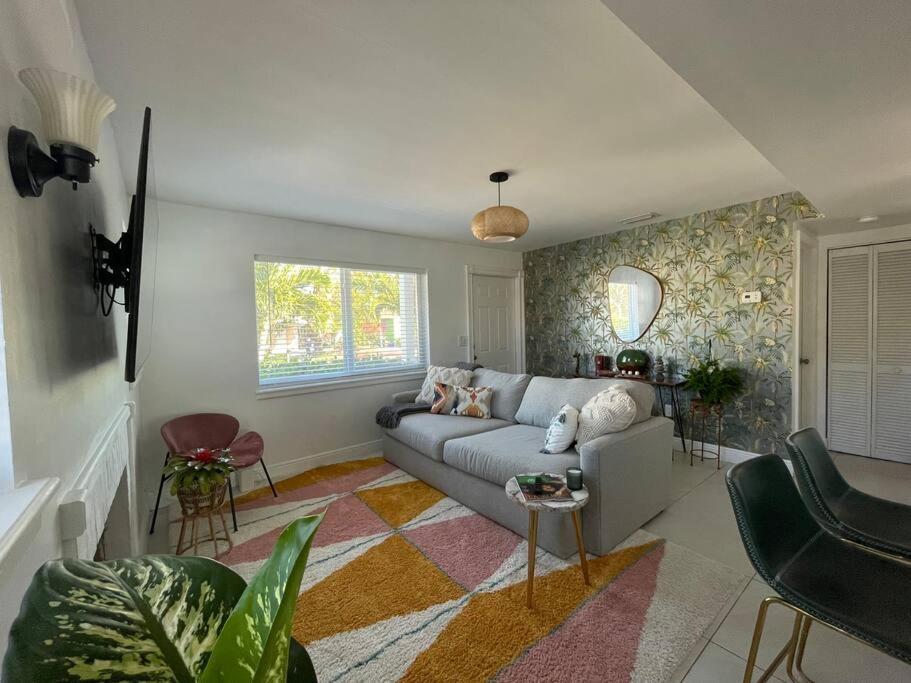Jungle Cottage With Luxury Pool, Hot Tub And More! レイク・ワース エクステリア 写真
